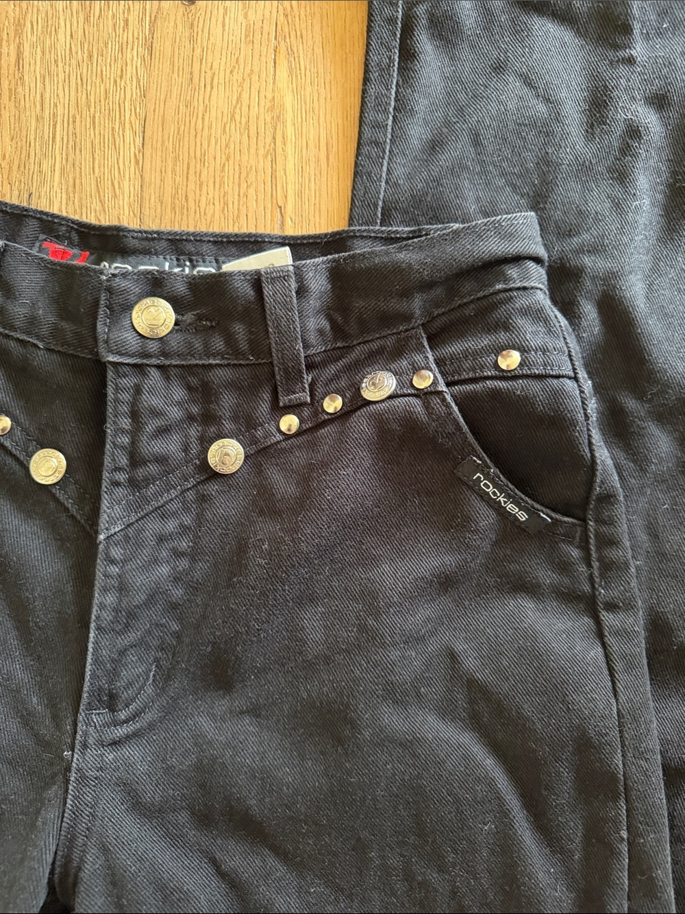 Vintage Western Rockies Studded High Rise Bareback Jeans Black Waist 26” - Picture 7 of 7